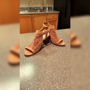 Slingback tan sandals
